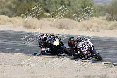 media/Dec-07-2025-CVMA (Sun) [[3e7d2de5dc]]/Race 6-The Shootout/